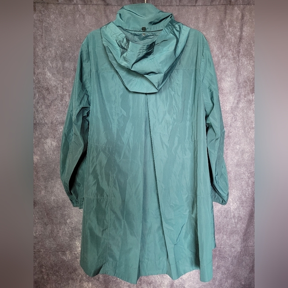 1X Plus Sized Zuda Teal Hooded Raincoat From LAURA - Picture 9 of 15